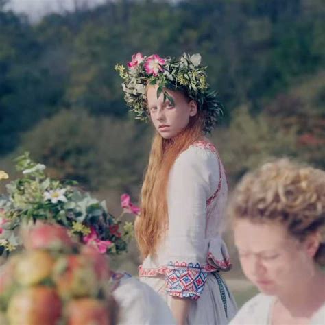 Midsommar ’s Wild Sex Scene Is the Craziest Thing You